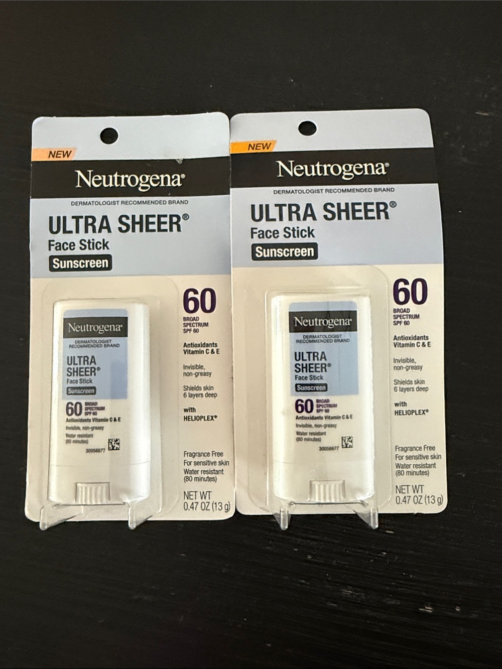 NWTNeutrogena Ultra Sheer Face Stick Sunscreen SPF 60 - 2 sticks